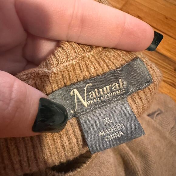 Tan natural reflections sweater - Picture 5 of 6